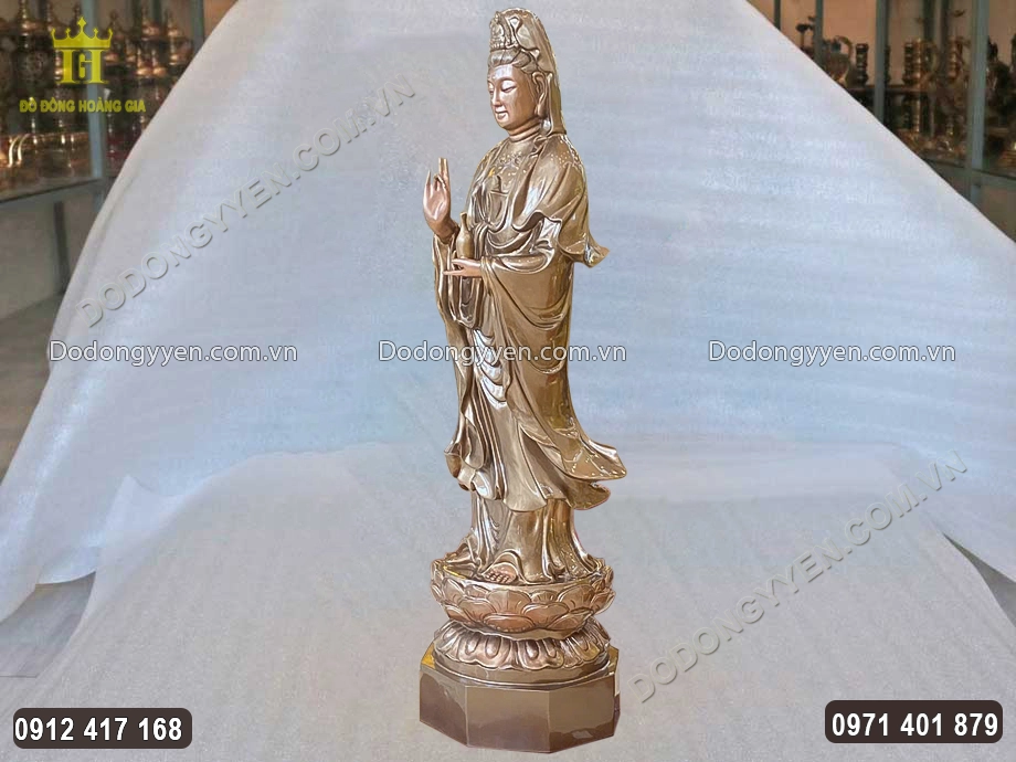Vật phẩm th&iacute;ch hợp đặt trong kh&ocirc;ng gian thờ c&uacute;ng uy nghi&ecirc;m, thanh tịnh
